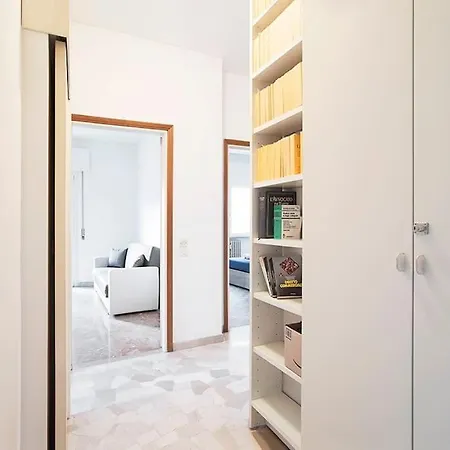 In Centro - Apt. Elegante Nel Cuore Di Mantoue
