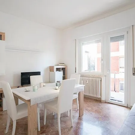 In Centro - Apt. Elegante Nel Cuore Di