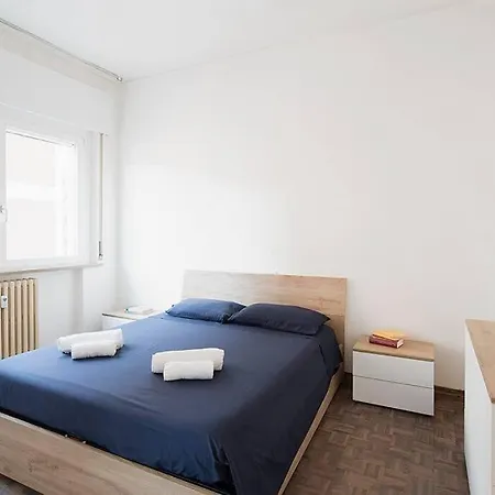 In Centro - Apt. Elegante Nel Cuore Di Apartment